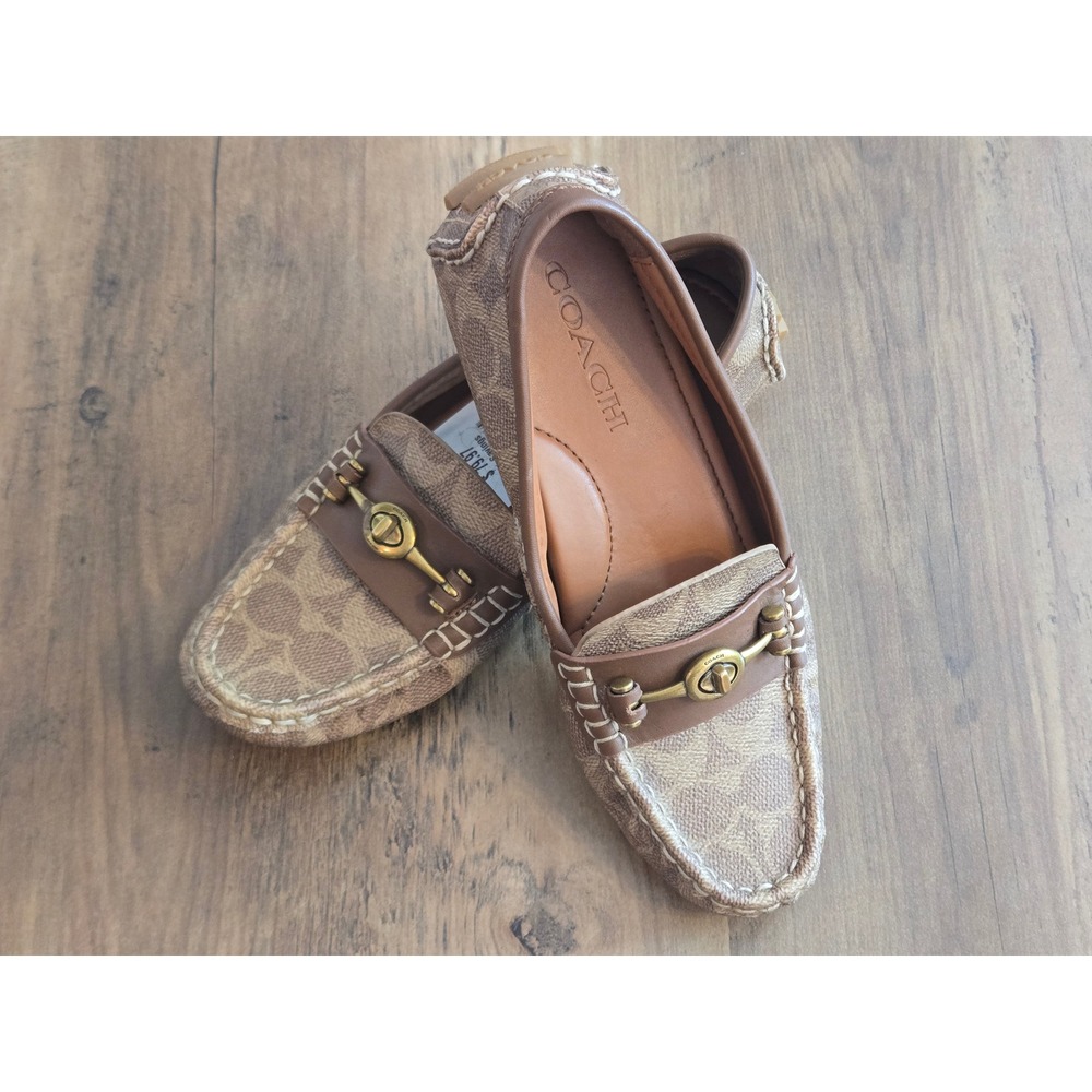 Coach Women's Crosby Driver Turnlock Flats Signature Coated Canvas Loafers Sz 6B
